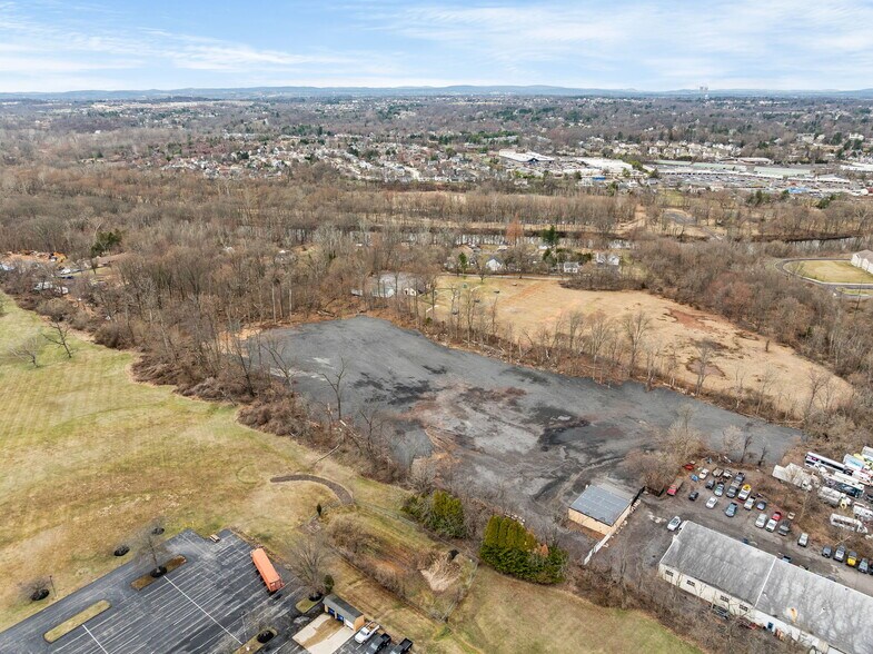 3938 Ridge Pike, Collegeville, PA à louer - Photo principale – Image 1 sur 28