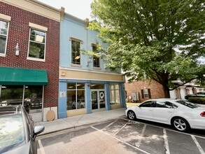 1514 S Church St, Charlotte, NC à louer Photo de l’immeuble– Image 1 sur 10