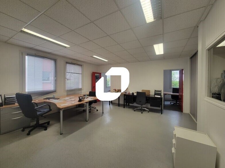 Bureau dans Champlan à vendre - Photo intérieure – Image 3 sur 15