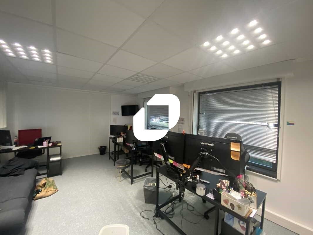 Bureau dans Cergy à louer Photo intérieure– Image 1 sur 10