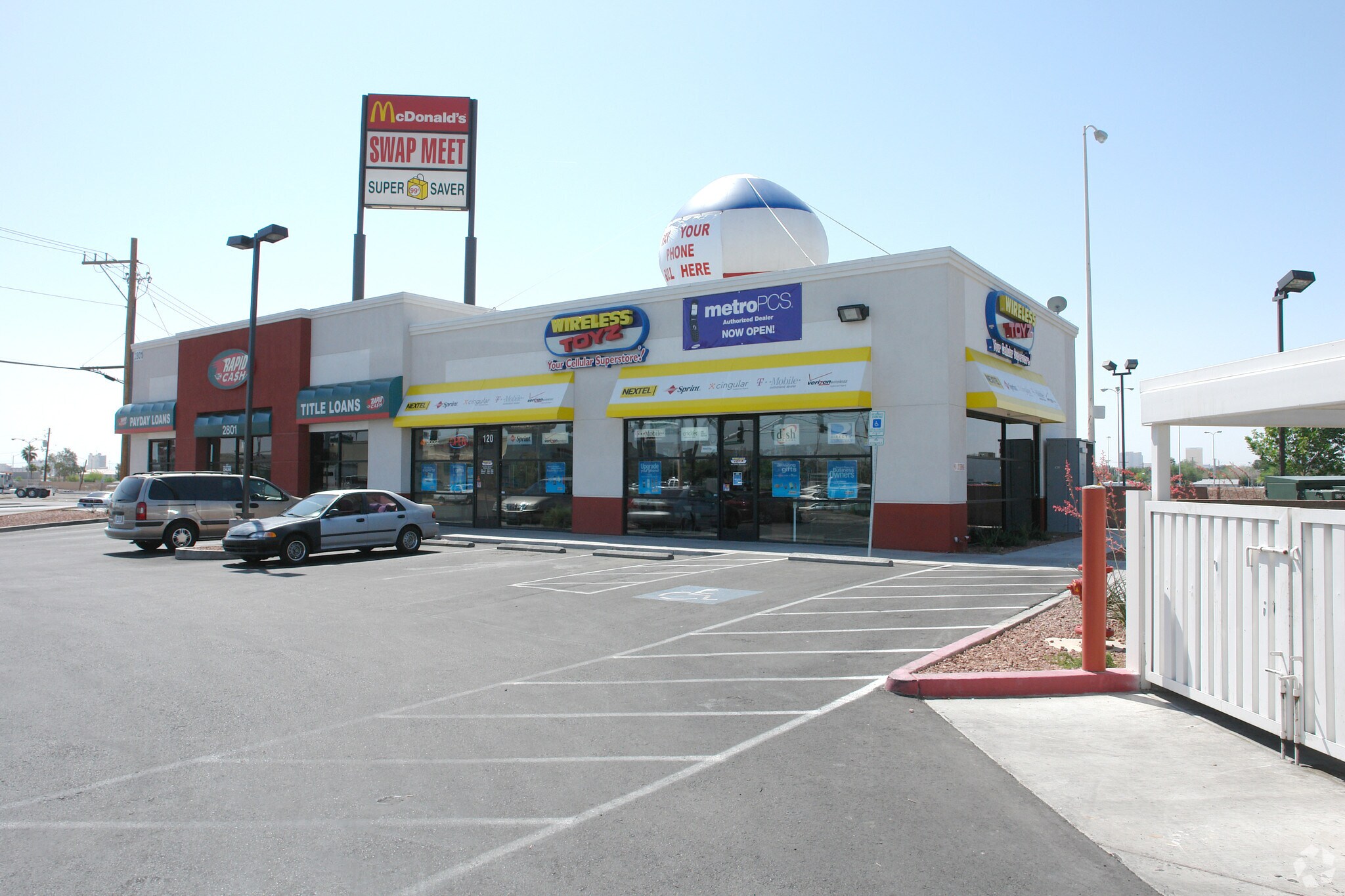 2801 W Washington Ave, Las Vegas, NV à vendre Photo principale– Image 1 sur 11