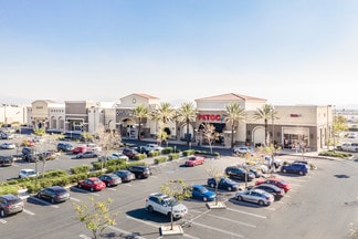Plus de détails pour 16639-16685 Sierra Lakes Pky, Fontana, CA - Local commercial à louer