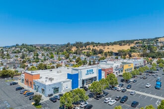 10700 MacArthur Blvd, Oakland, CA - Vue aérienne  vue de carte - Image1