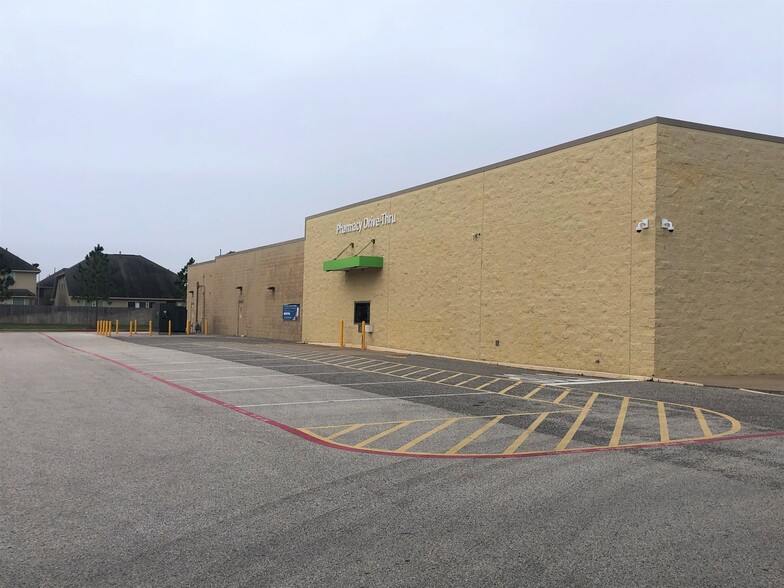 24919 Westheimer Pky, Katy, TX à louer - Photo de l’immeuble – Image 3 sur 7