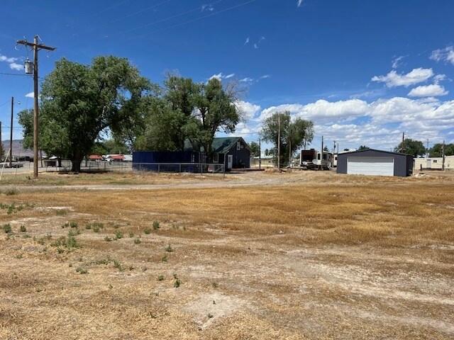135 Jaca Drive, Mcdermitt, NV à louer Photo de l’immeuble– Image 1 sur 10