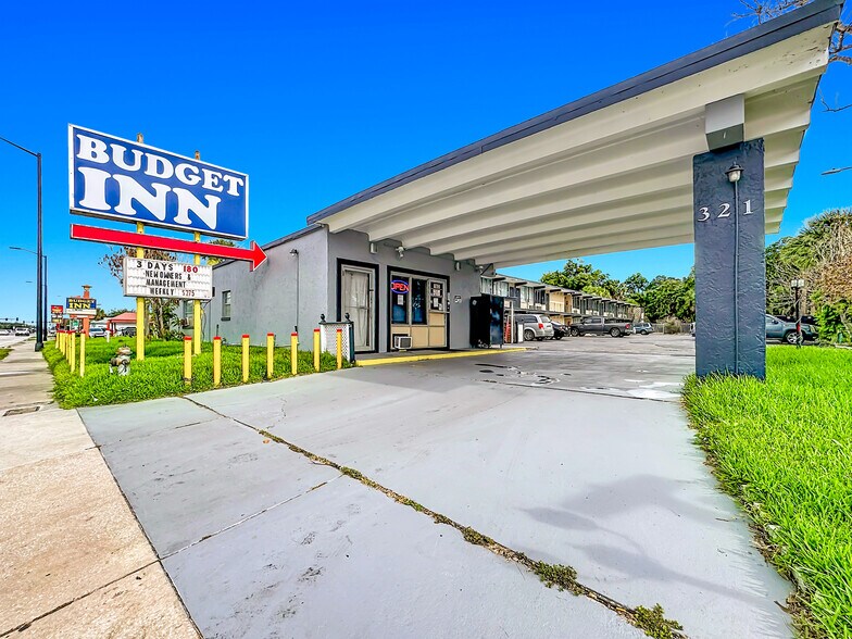 321 E Vine St, Kissimmee, FL à vendre - Photo de l’immeuble – Image 2 sur 35