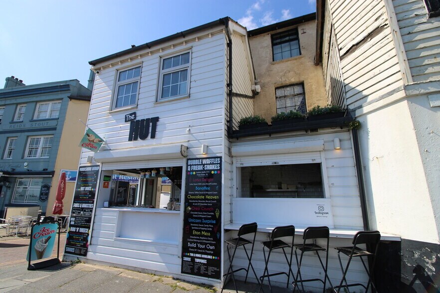 15a East Parade, Hastings à vendre - Photo de l’immeuble – Image 2 sur 6