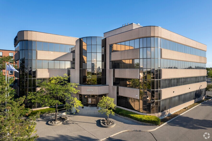 5975 Whittle Rd, Mississauga, ON à louer - Photo principale – Image 1 sur 3
