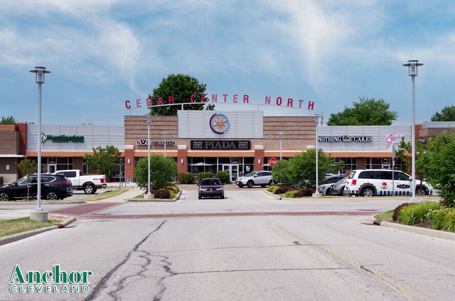 13967-13975 Cedar Rd, University Heights, OH à louer - Photo de l’immeuble – Image 1 sur 11