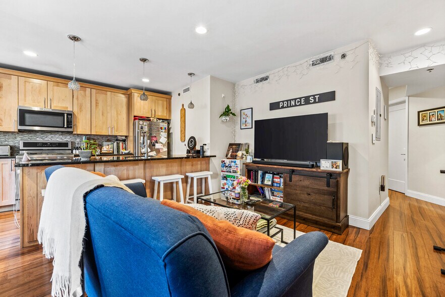 104 Prince St, Boston, MA à vendre - Photo de l’immeuble – Image 3 sur 19