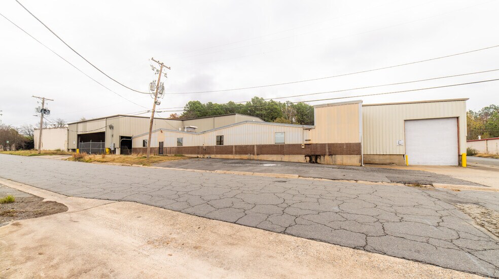 3007 S Elm St, Little Rock, AR à louer - Photo de l’immeuble – Image 2 sur 9