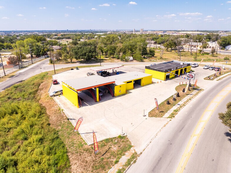 133 S Weidner Rd, San Antonio, TX à vendre - Photo de l’immeuble – Image 2 sur 8