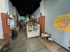 Local commercial dans Barcelone, Barcelona à louer Photo intérieure– Image 2 sur 16