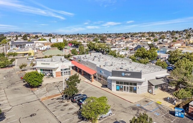 4210-4250 Macdonald Ave, Richmond, CA portefeuille de 2 biens à vendre sur LoopNet.fr - Photo de l’immeuble – Image 3 sur 12