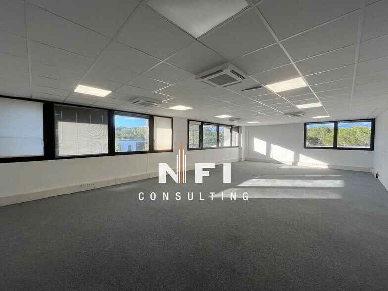 Bureau dans Valbonne à louer - Photo intérieure – Image 2 sur 9