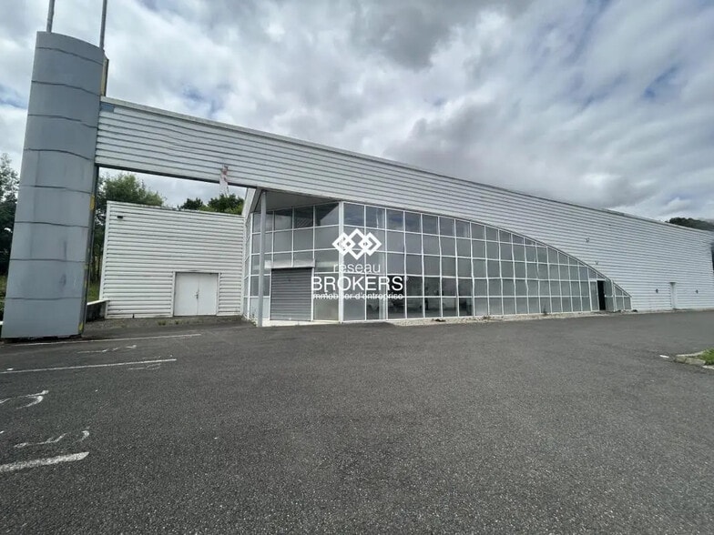 Local commercial dans Auch à louer - Photo de l’immeuble – Image 1 sur 7