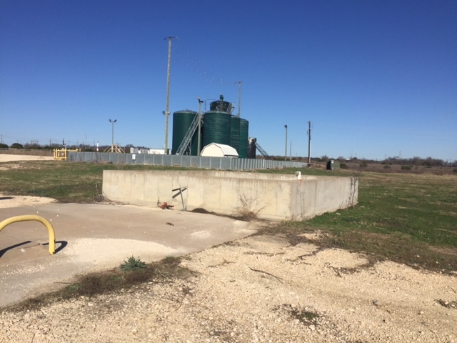 6750 W 67 Hwy, Cleburne, TX à louer - Photo de l’immeuble – Image 3 sur 14