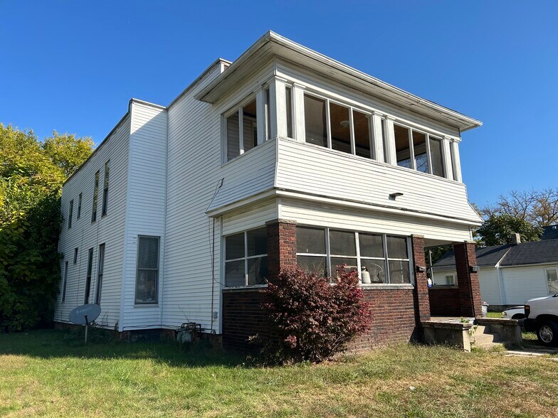 720 Orchard St, Toledo, OH à vendre - Photo de l’immeuble – Image 2 sur 13