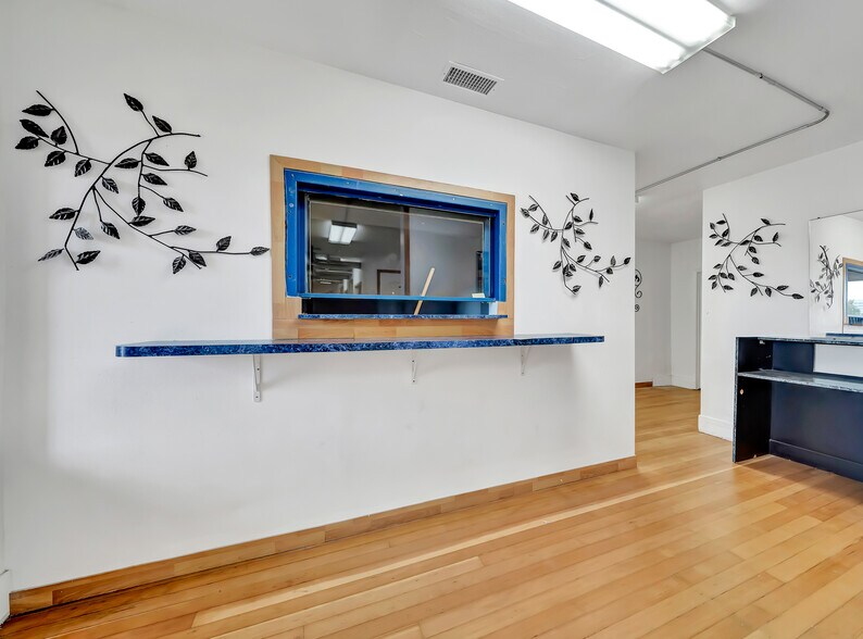 830 S Main St, Santa Ana, CA à louer - Photo intérieure – Image 2 sur 5