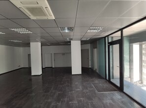 Local commercial dans Terrassa, Barcelona à louer Photo intérieure– Image 1 sur 13