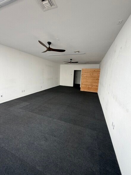 2159 McCulloch Blvd N, Lake Havasu City, AZ à louer - Photo intérieure – Image 2 sur 15