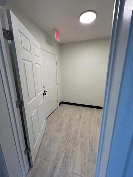 2700 Eastend Dr, Humboldt, TN à louer - Photo de l’immeuble – Image 3 sur 5