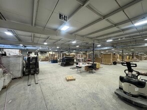 2060 Main St, Apalachin, NY à louer Photo intérieure– Image 2 sur 3