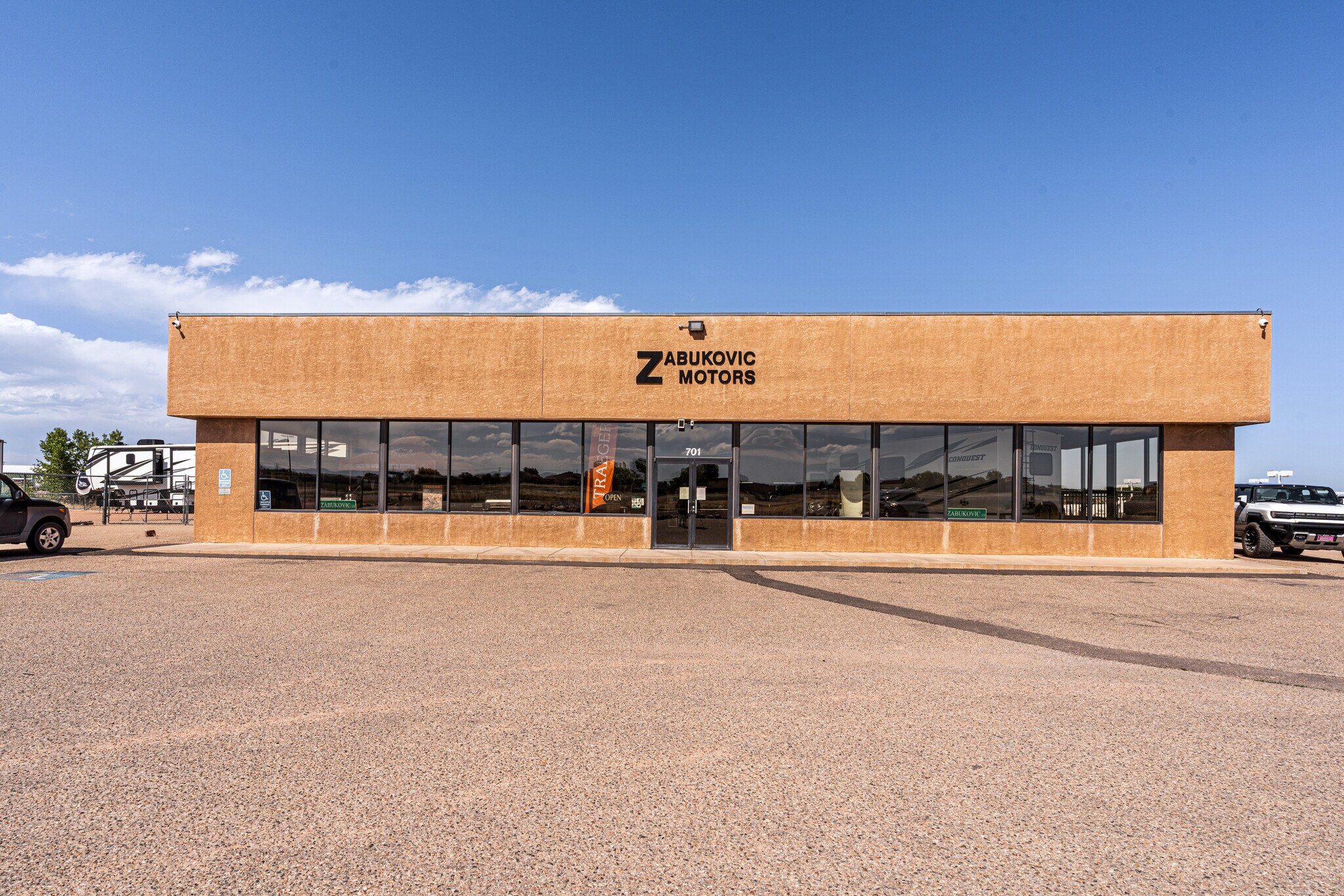 701 E Spaulding Ave, Pueblo, CO à vendre Photo de l’immeuble– Image 1 sur 16