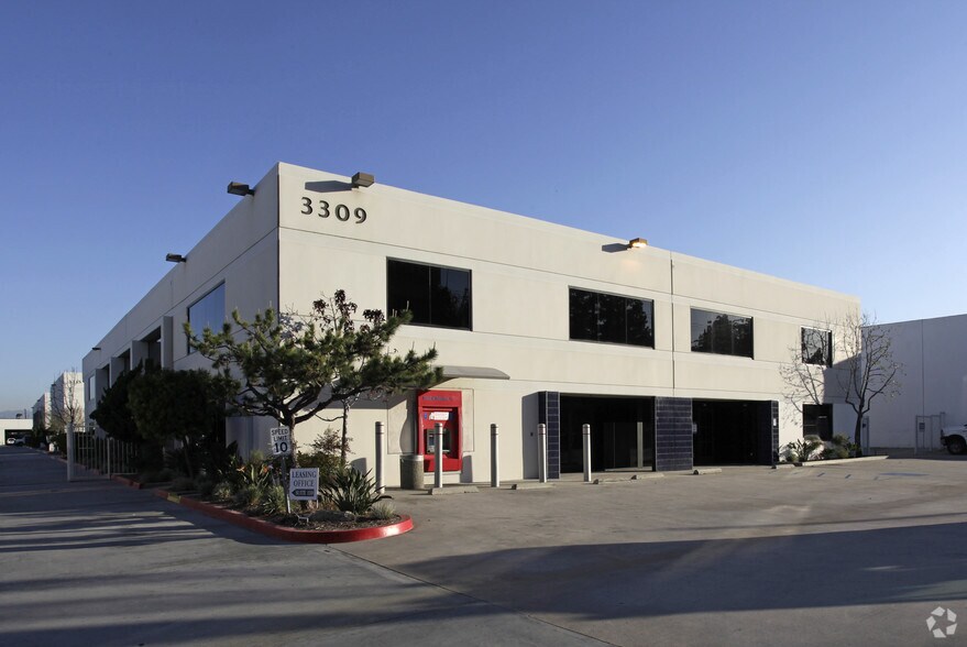 3309 Miraloma Ave, Anaheim, CA à louer - Photo principale – Image 1 sur 3