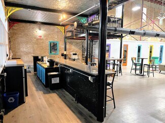 Plus de détails pour 204 S Austin St, Seguin, TX - Local commercial à vendre