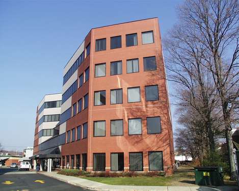 2321 Whitney Ave, Hamden, CT à louer - Photo de l’immeuble – Image 2 sur 13