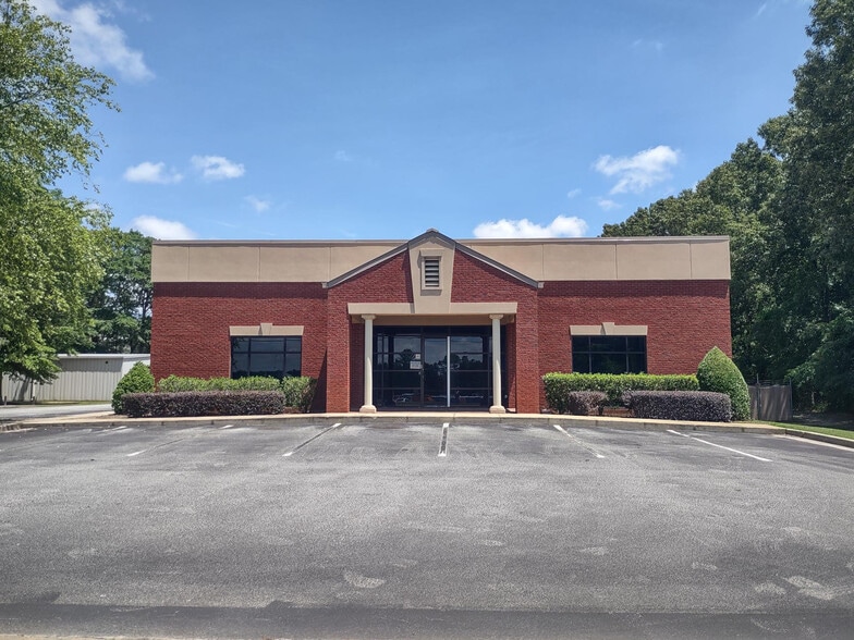 112 Industrial Park Blvd, Warner Robins, GA à louer - Photo de l’immeuble – Image 2 sur 7
