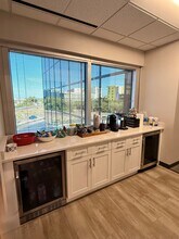 5401 W Kennedy Blvd, Tampa, FL à louer Photo intérieure– Image 2 sur 4