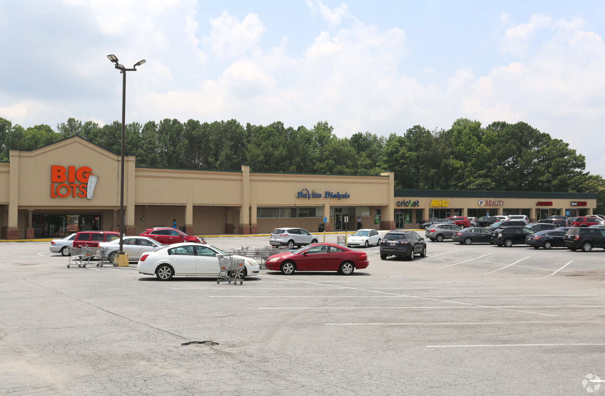 6851 Shannon Pky, Union City, GA à louer Photo principale– Image 1 sur 6