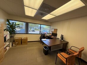 4905 W Laurel St, Tampa, FL à louer Photo intérieure– Image 1 sur 4