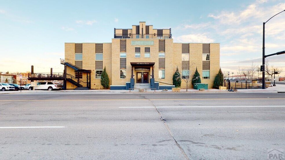 140 Central Main St, Pueblo, CO à louer - Photo de l’immeuble – Image 2 sur 12