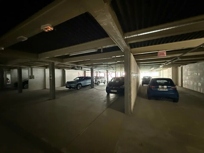 Local commercial dans Nice à louer - Photo de l’immeuble – Image 2 sur 4