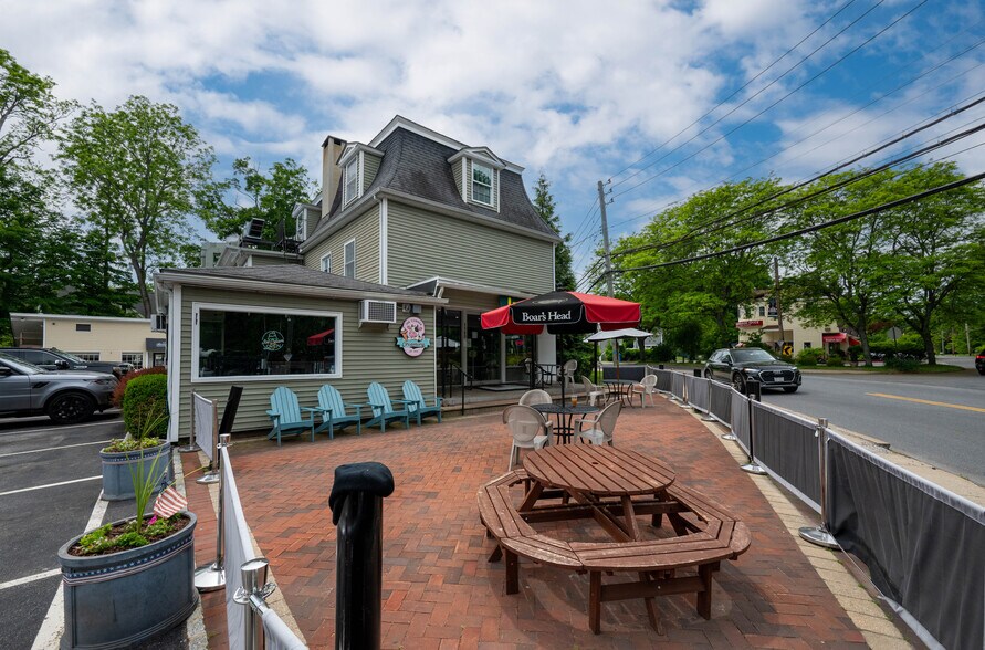 1137-1143 E Main St, Shrub Oak, NY à vendre - Photo de l’immeuble – Image 1 sur 12
