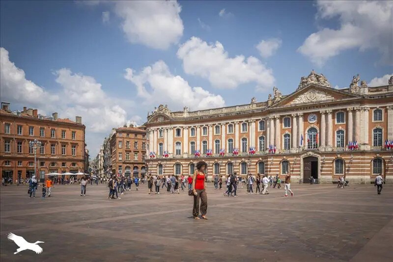 Local commercial dans Toulouse à louer - Photo de l’immeuble – Image 1 sur 3