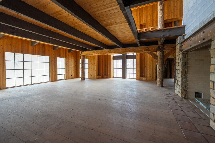 3 Anaconda Hills Dr, Black Eagle, MT à vendre - Photo de l’immeuble – Image 3 sur 23