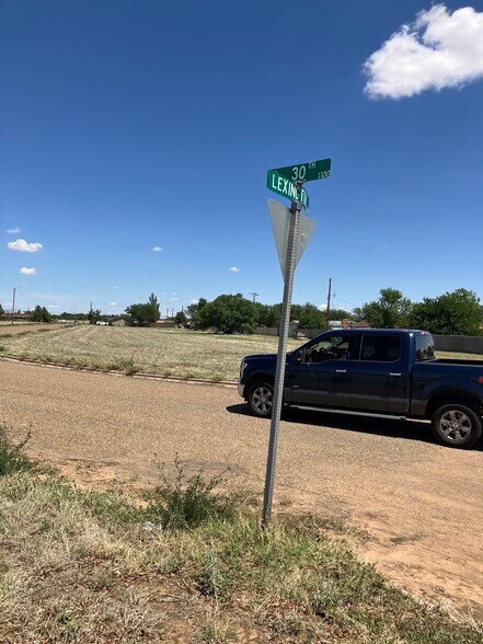 1100-1200 W 31st St, Plainview, TX à vendre - Photo de l’immeuble – Image 2 sur 12