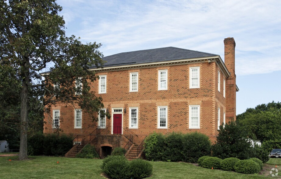 2008 Libbie Ave, Richmond, VA à louer - Photo de l’immeuble – Image 2 sur 3