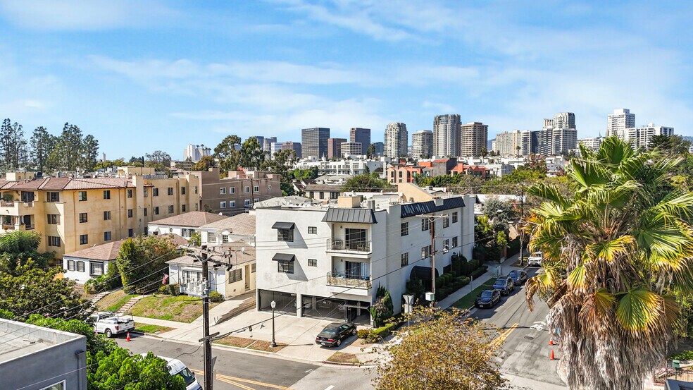 1677 Westholme Ave, Los Angeles, CA à vendre - Photo de l’immeuble – Image 3 sur 38