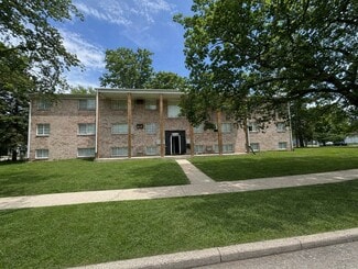 Plus de détails pour 3501 Simken Dr, Lansing, MI - Logement à vendre
