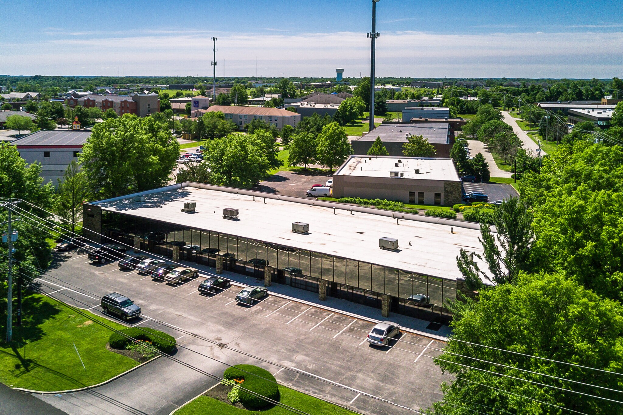 11400 Decimal Dr, Louisville, KY à louer Photo de l’immeuble– Image 1 sur 7