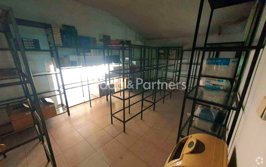 Industriel/Logistique dans Fuenlabrada, Madrid à vendre - Photo de l’immeuble – Image 2 sur 6