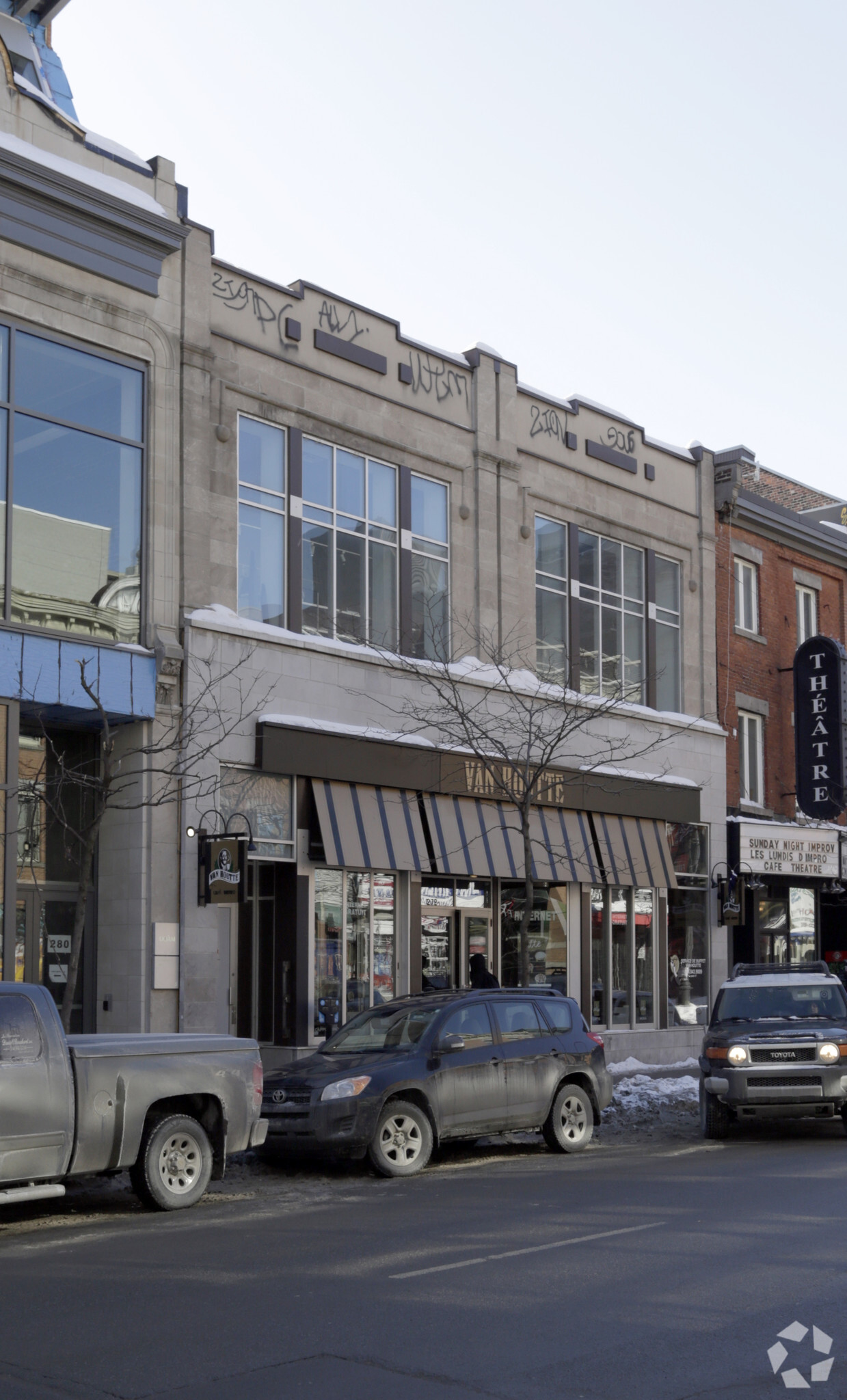 272-278 Rue Sainte-Catherine E, Montréal, QC à vendre Photo principale– Image 1 sur 3
