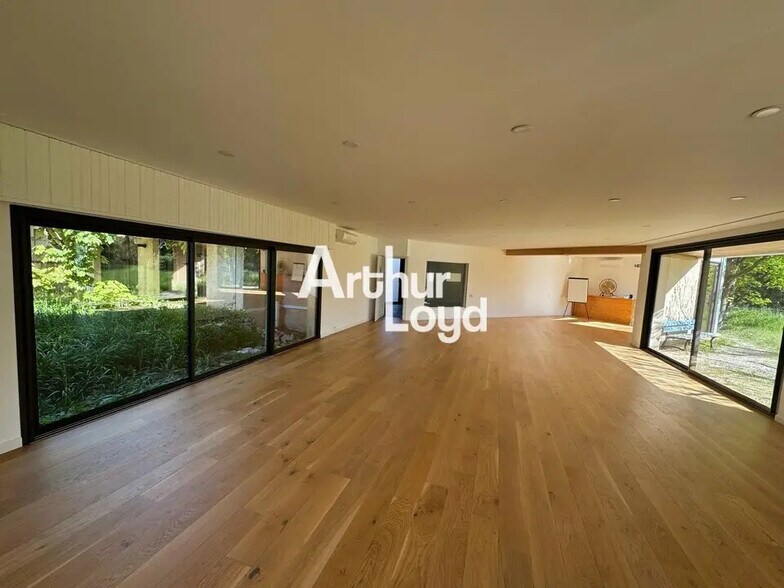 8 Chemin Du Puas, Saint-Vallier-de-Thiey à vendre - Photo de l’immeuble – Image 2 sur 6