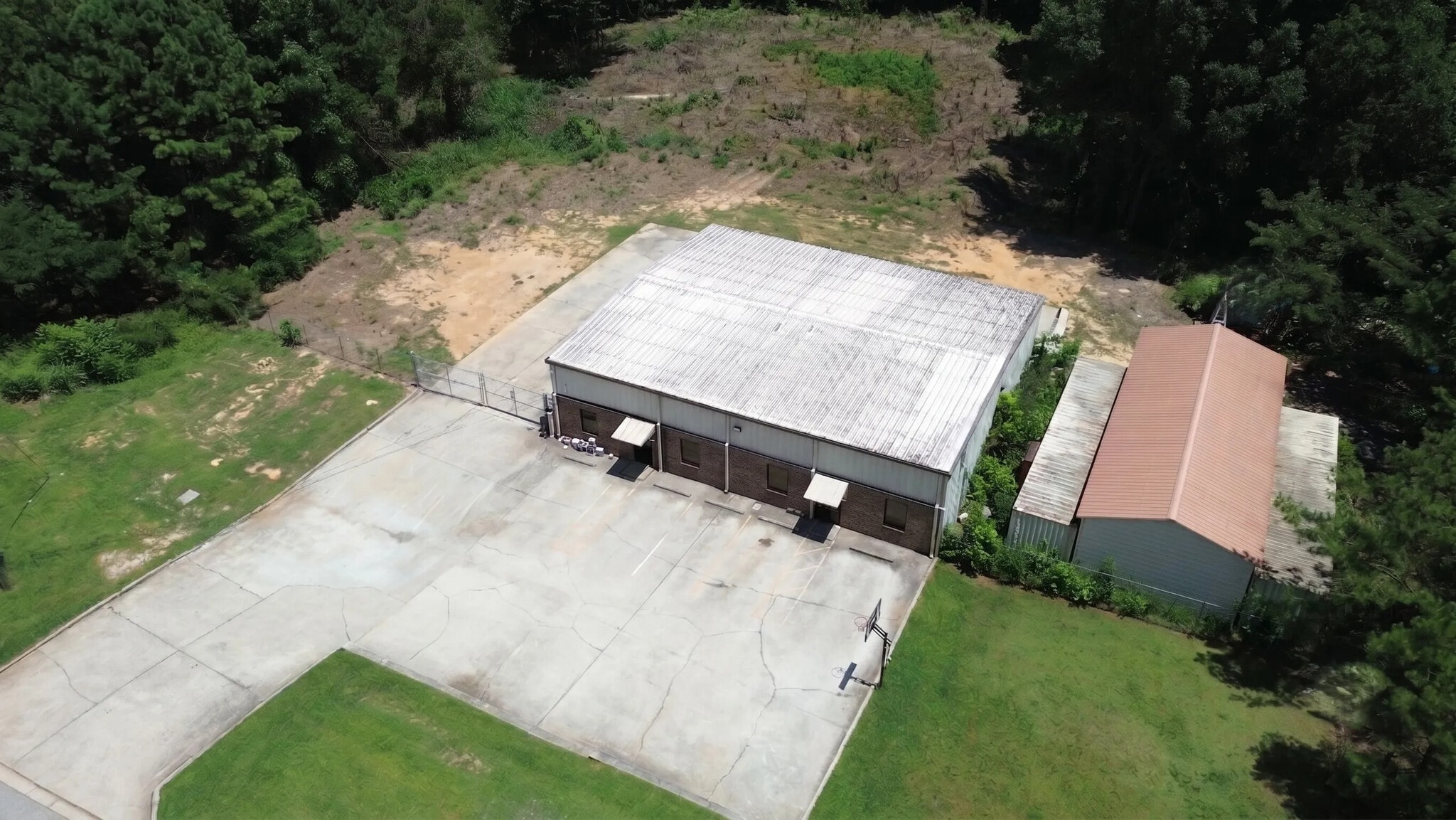2390 Jason Industrial Pkwy, Winston, GA à vendre Photo principale– Image 1 sur 7