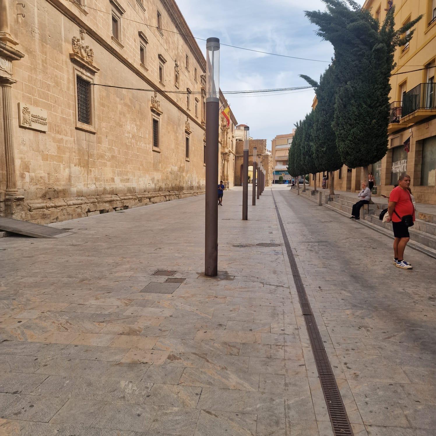Carrer Adolfo Clavarana, 48, Orihuela, Alicante à vendre Photo de l’immeuble– Image 1 sur 26